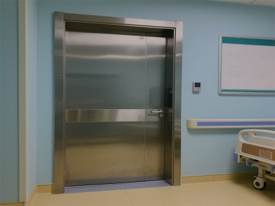 病房門的三重考量：耐用性、功能性與經濟性的平衡之道